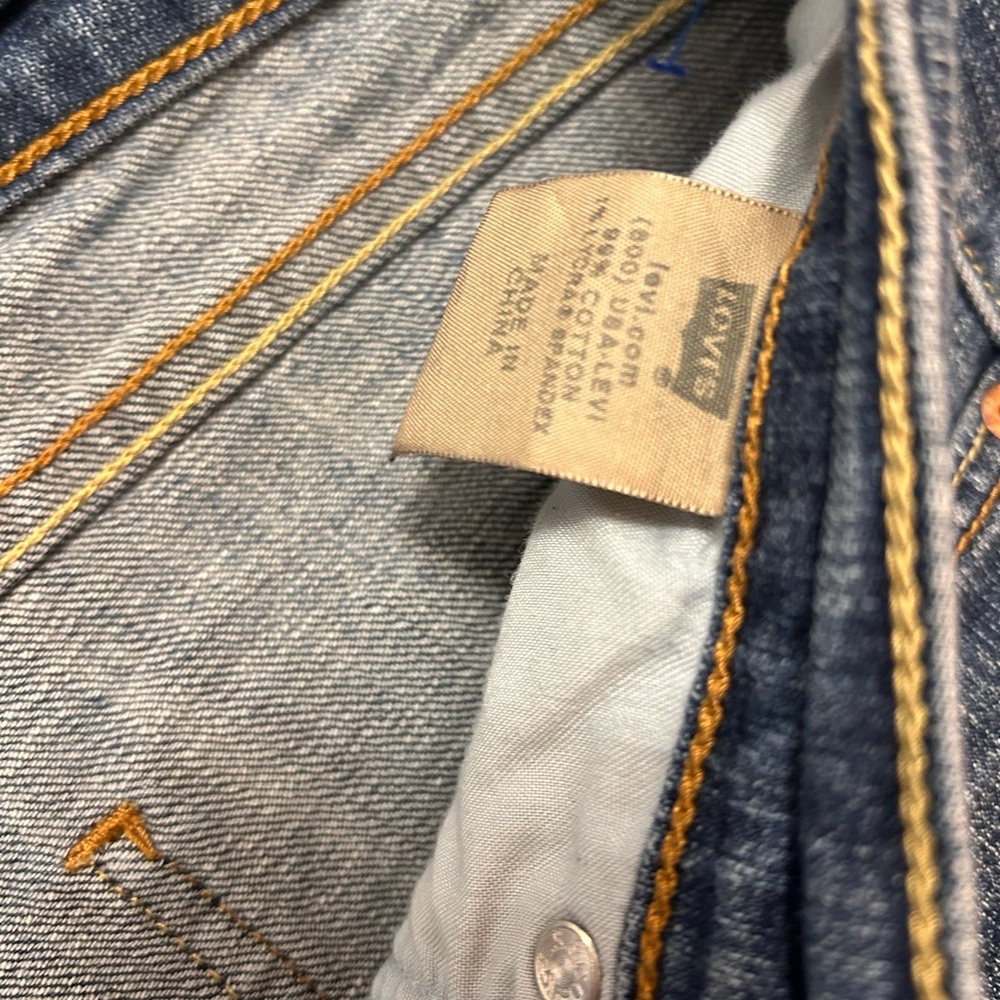 Levi’s 528 Curvy‎ Bootcut Jeans Women’s Dark Wash Boot Cut Size13 - Picture 6 of 9